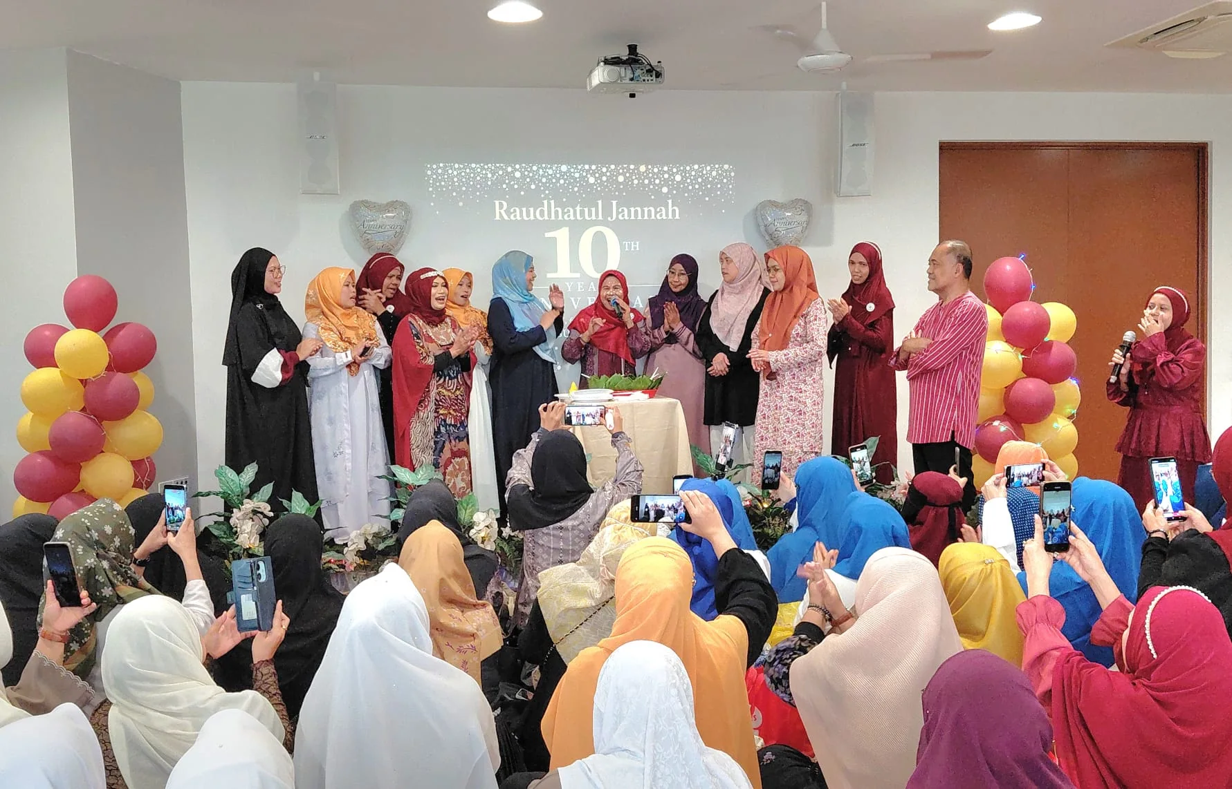 Raudhatul Jannah tenth anniversary Tumpeng ceremony